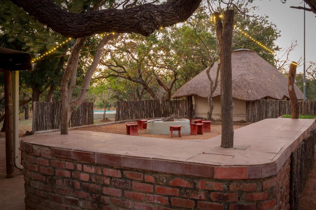 Wild Ride Safaris And Bush Camp Villa โฮดสปรูท ภายนอก รูปภาพ